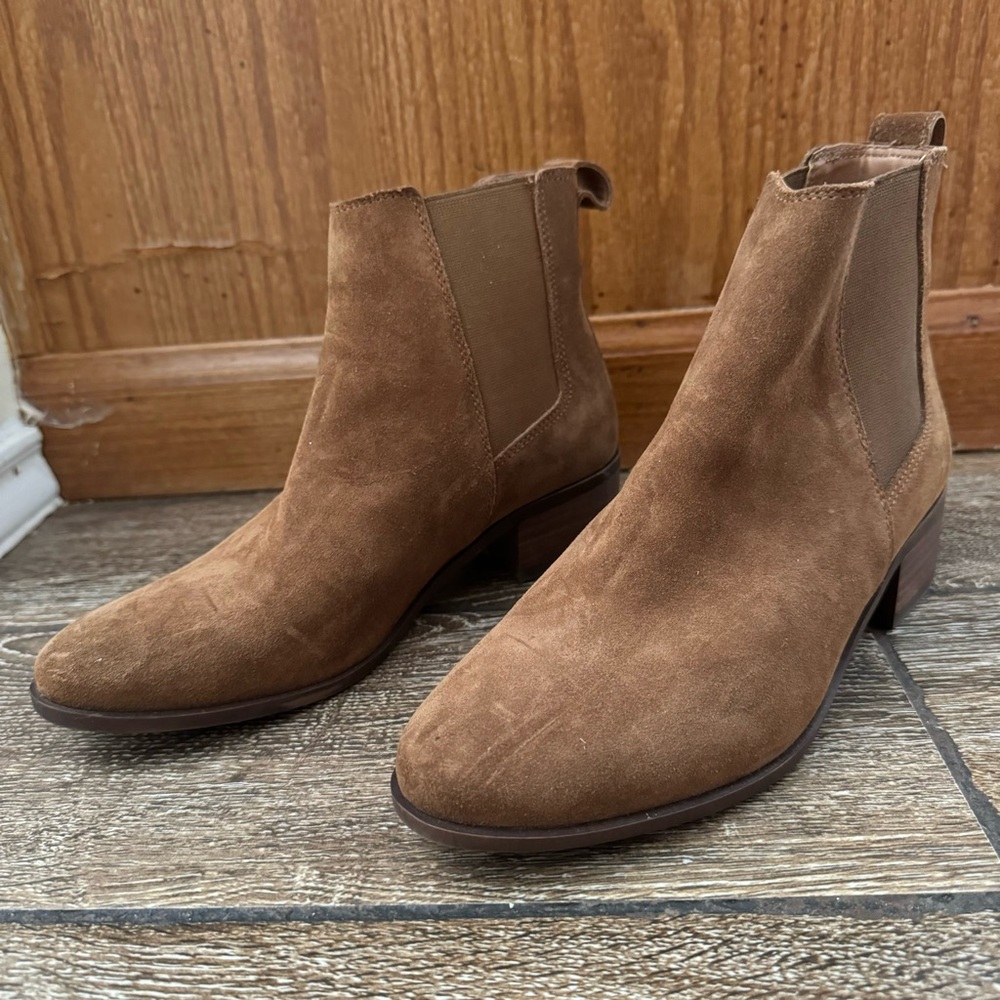 Steven Madden Suede Booties